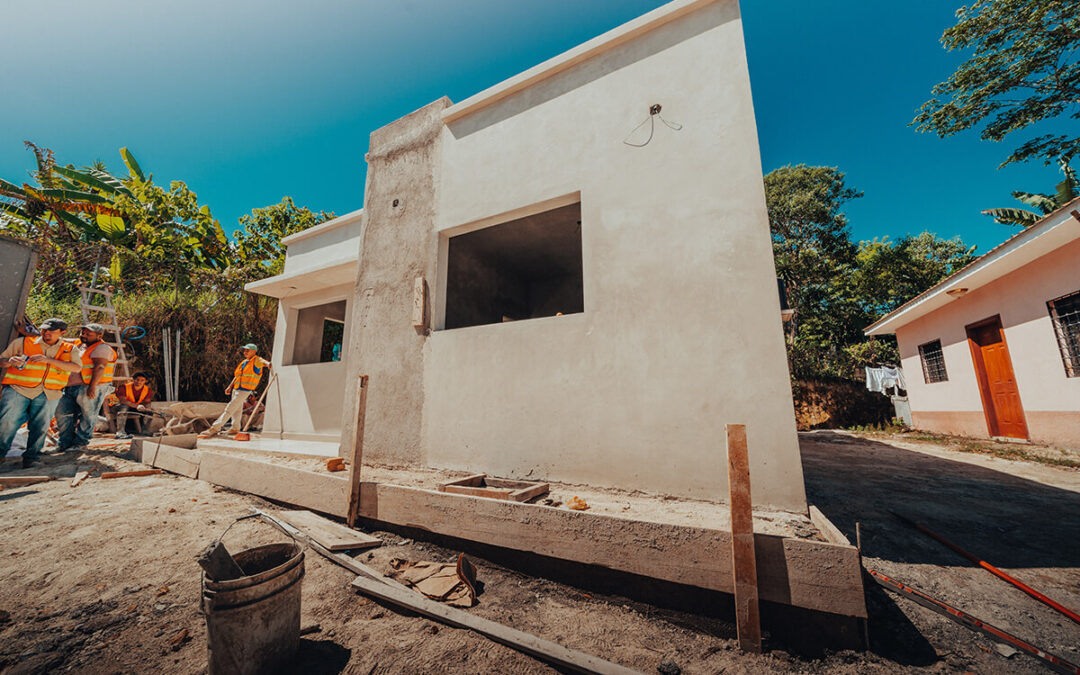 Construcción de Proyecto de vivienda de 5 casas y sistema de alcantarillado